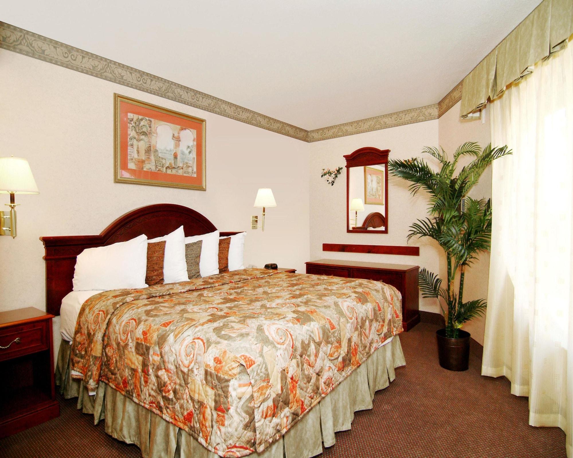 Quality Santa Clara Convention Center Inn 3*